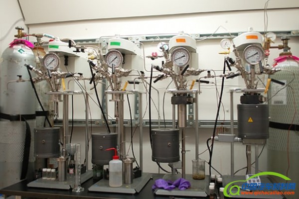 橡膠輪胎應用新催化工藝環保制備成可能